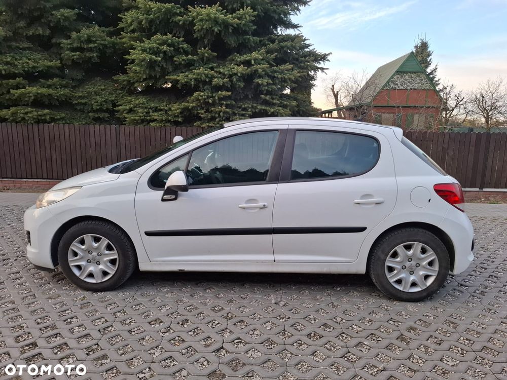 Peugeot 207 1.4 HDi Trendy - 4