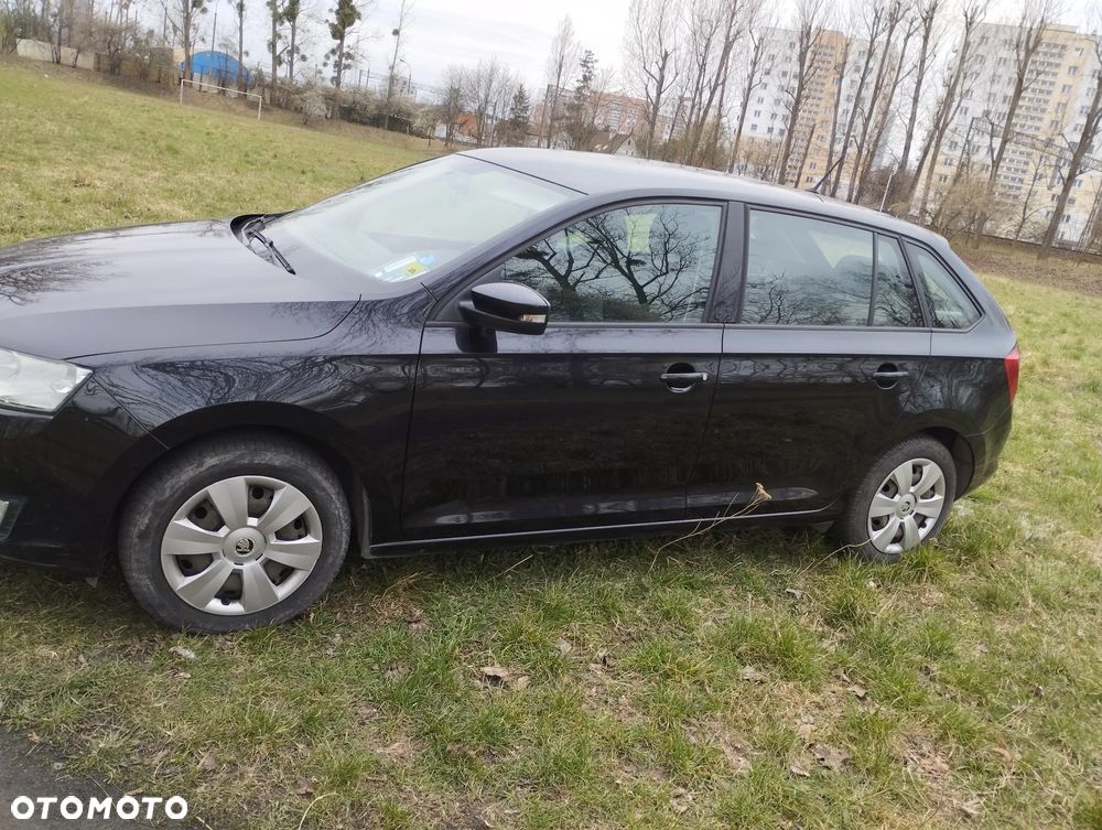 Skoda RAPID - 12