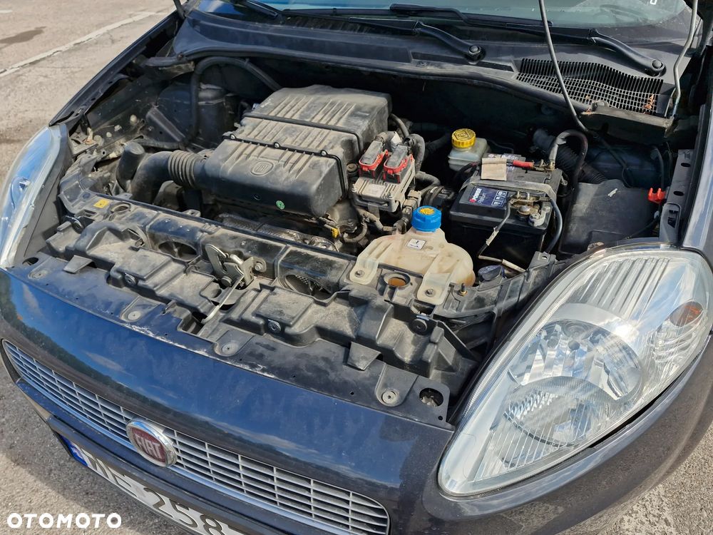 Fiat Grande Punto - 14