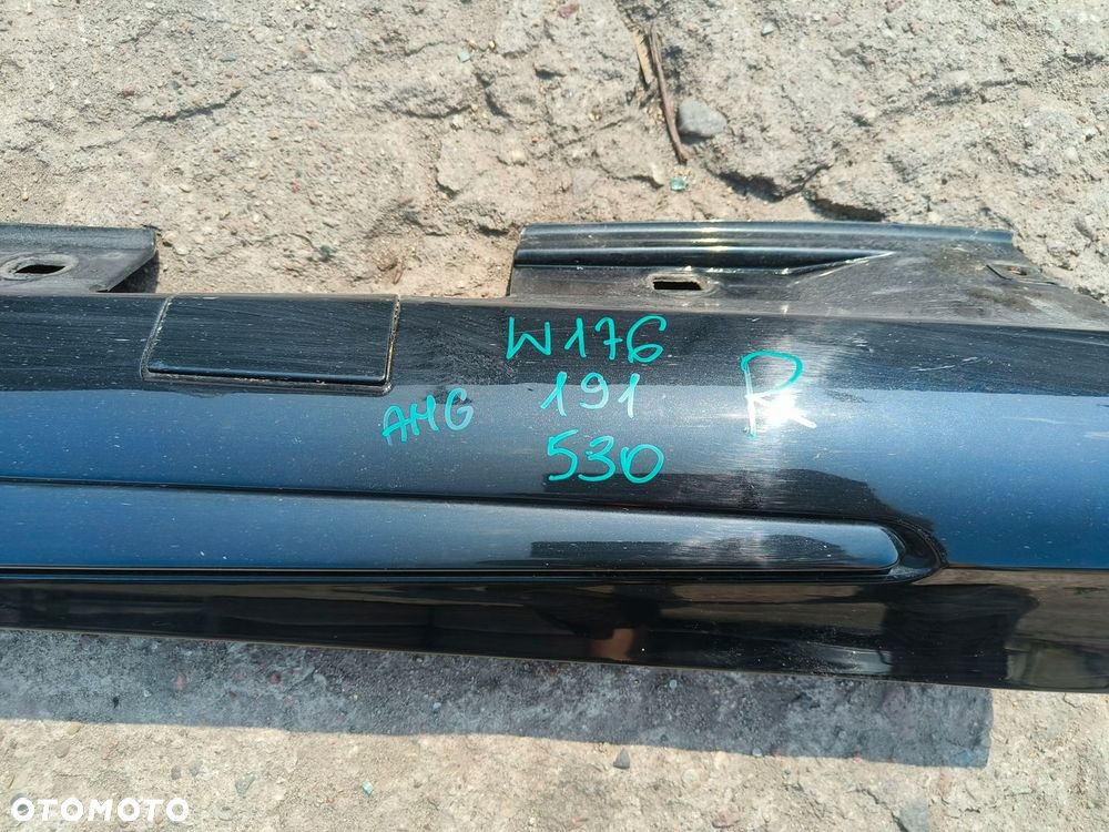MERCEDES A KLASA W176 LISTWA PROGOWA PRAWA AMG 191 - 8