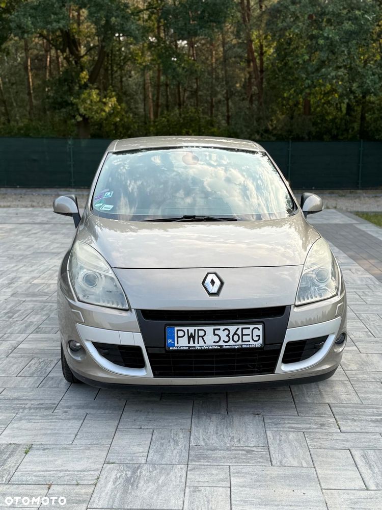 Renault Scenic 2.0 16V Privilege CVT - 2