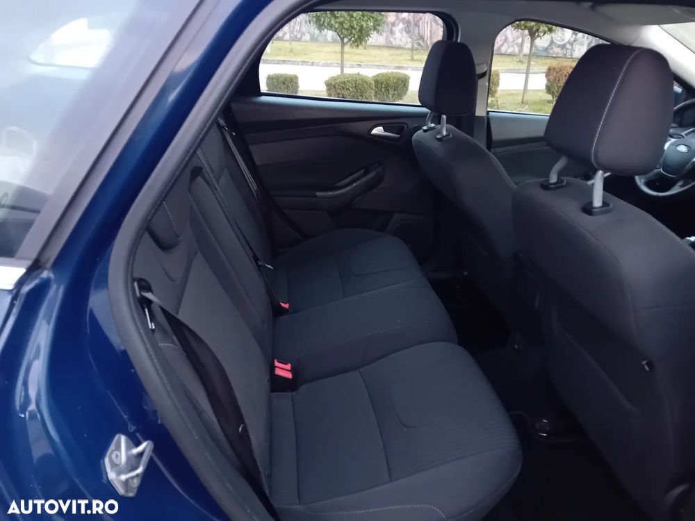 Ford Focus 1.0 EcoBoost Start Stop Titanium - 10