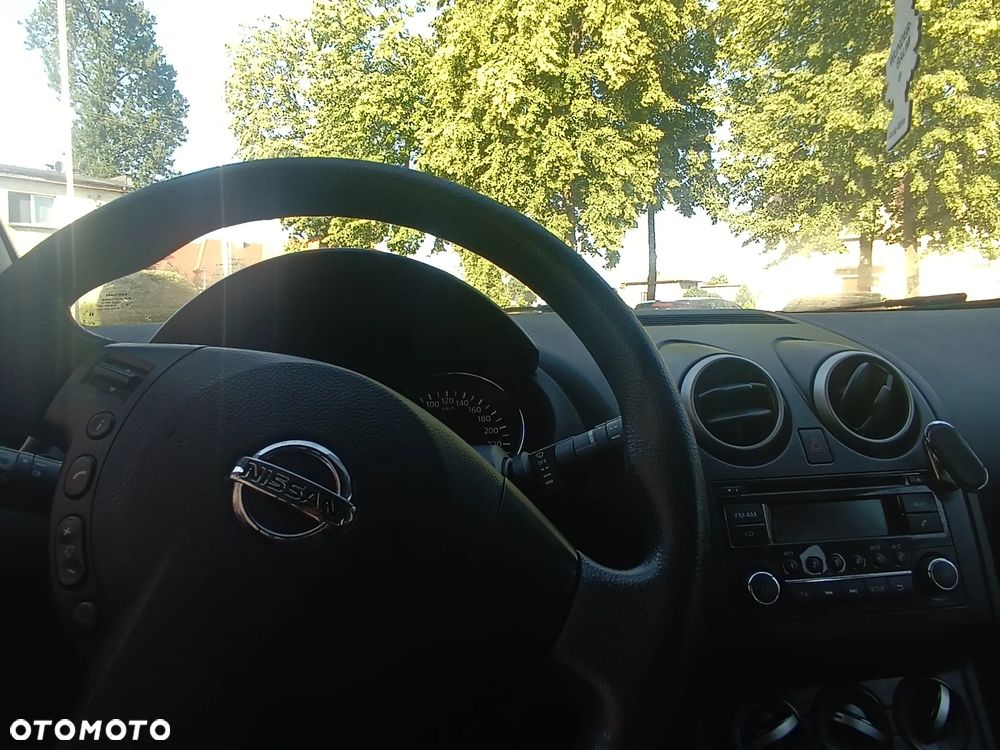 Nissan Qashqai 1.6 Visia - 17