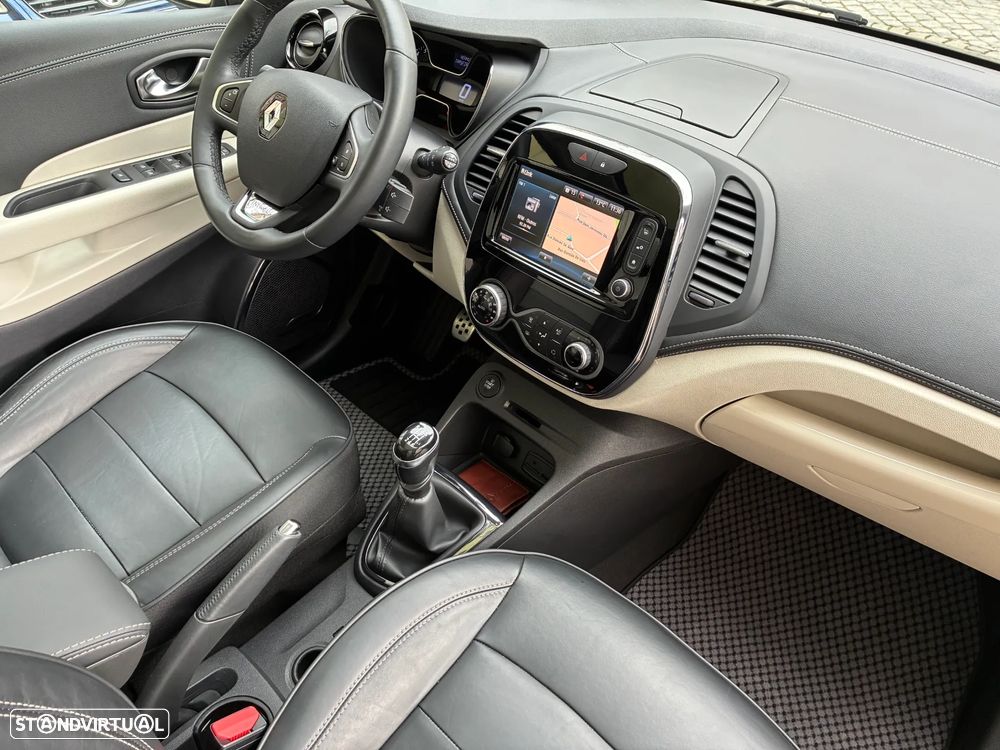 Renault Captur 1.2 TCe Initiale Paris - 28