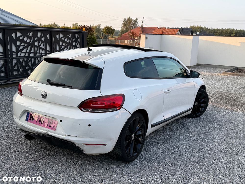 Volkswagen Scirocco 2.0 TDI Edition - 3