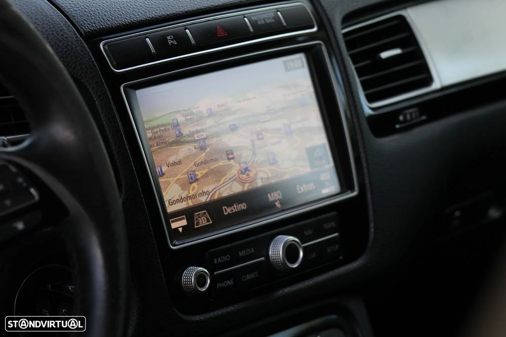VW Touareg 3.0 TDI V6 - 38