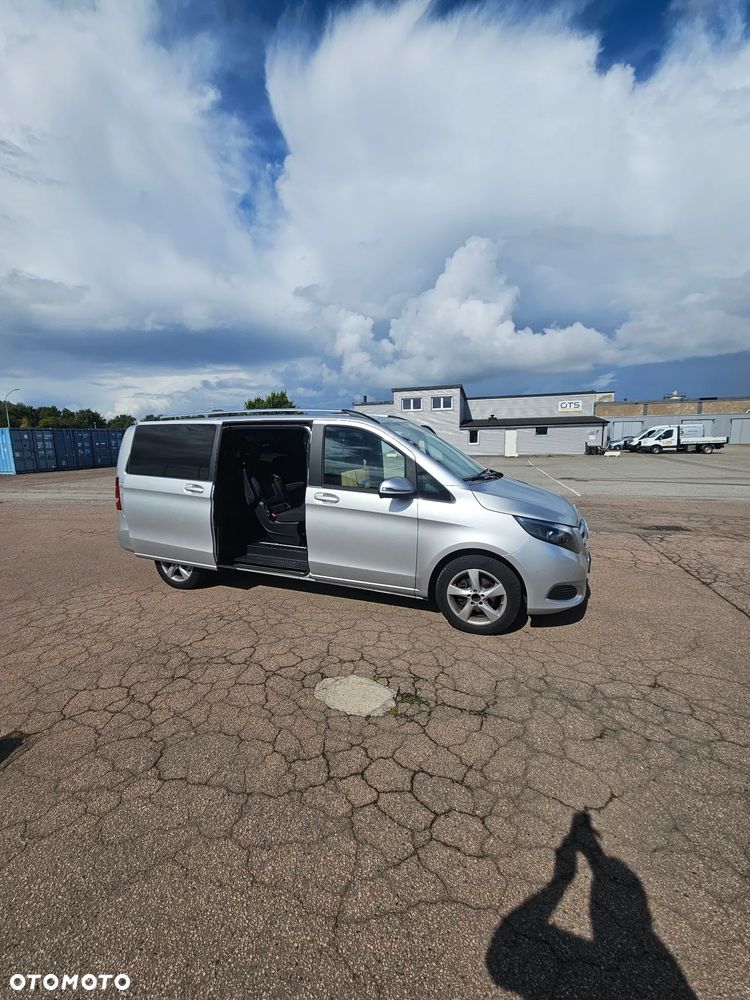 Mercedes-Benz Klasa V 220 d 4-Matic 7G-Tronic (d³ugi) - 9