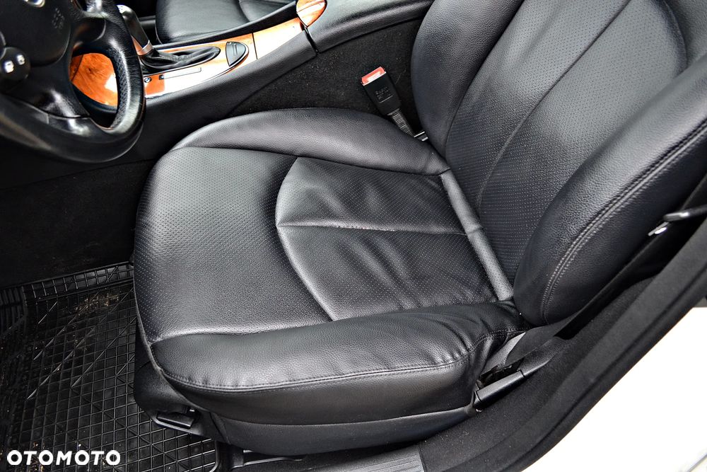 Mercedes-Benz Klasa E 200 Kompressor Automatik Elegance - 26