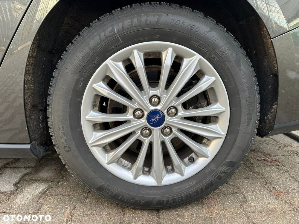 Ford Focus 1.5 EcoBoost Titanium X - 22