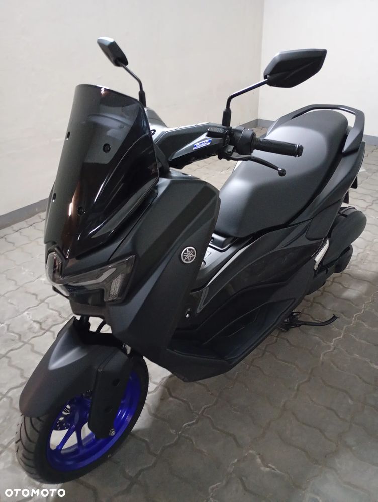 Yamaha NMAX - 7
