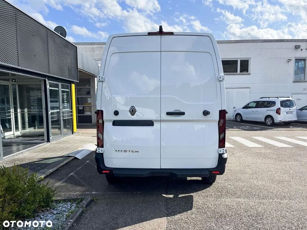 Renault Master Furgon EXTRA L2H2 2.0 130KM FWD - 6