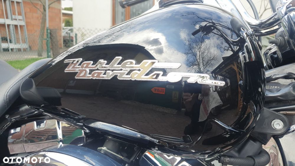 Harley-Davidson Touring Road King - 32