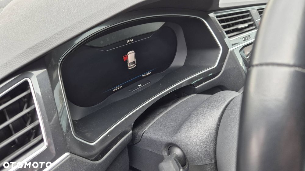 Volkswagen Tiguan - 17
