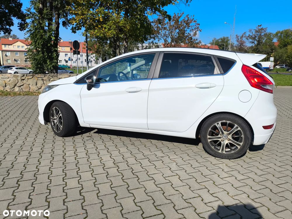 Ford Fiesta 1.4 Titanium X - 6