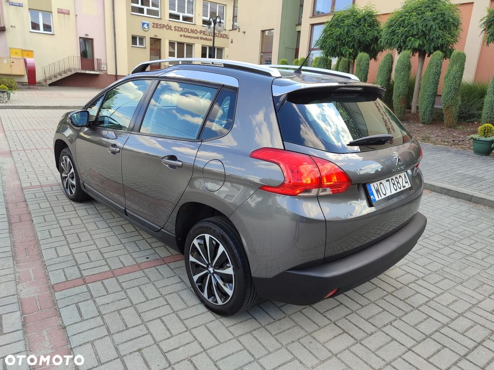 Peugeot 2008 PureTech 82 Allure - 15