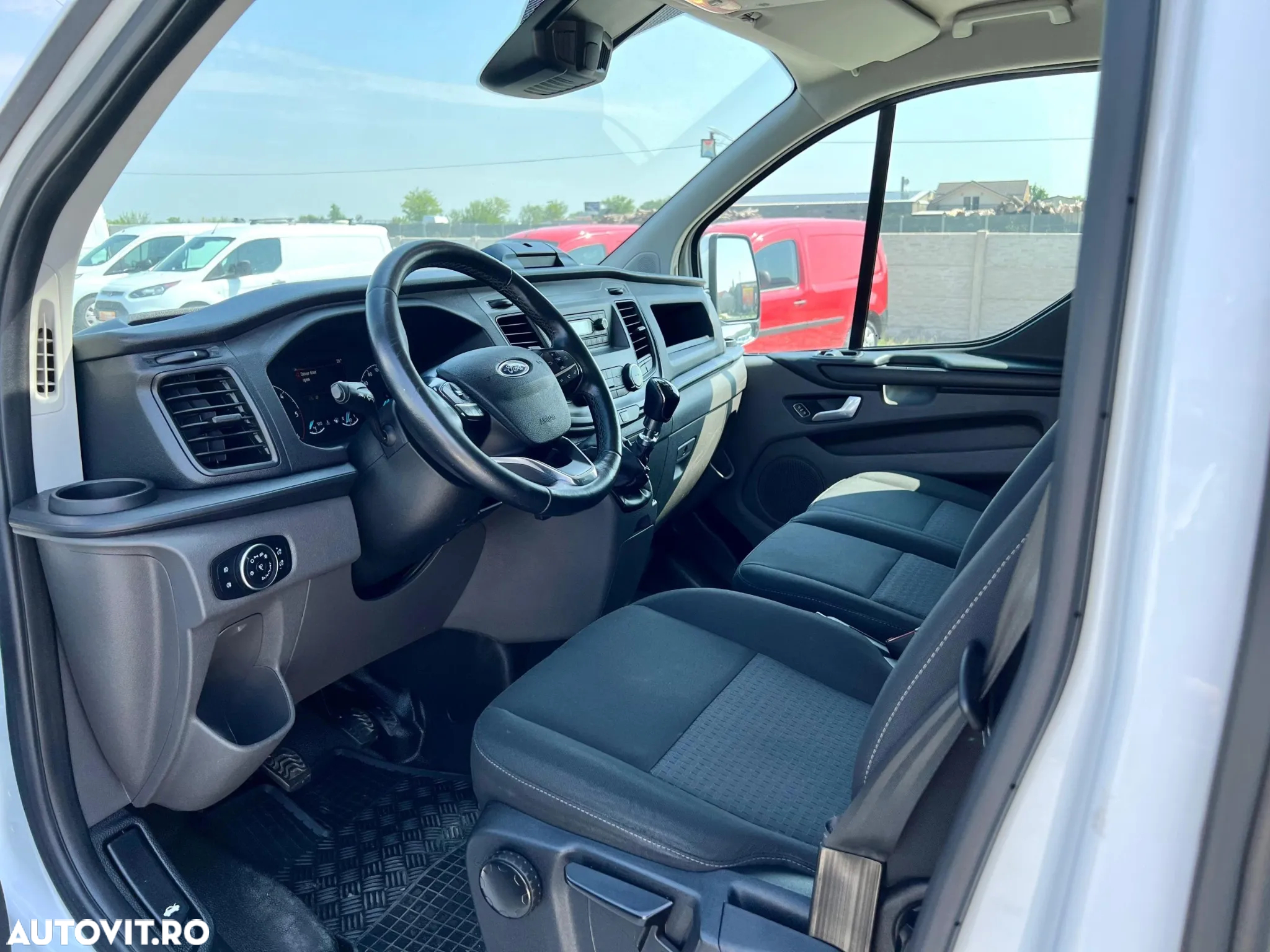 Ford New Transit Custom L2H2 - 16
