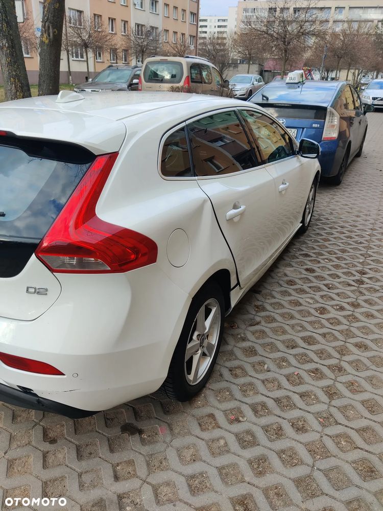Volvo V40 D2 - 3