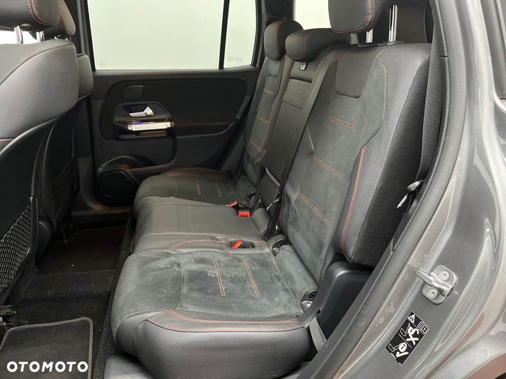 Mercedes-Benz GLB 220 d 8G-DCT AMG Line - 10