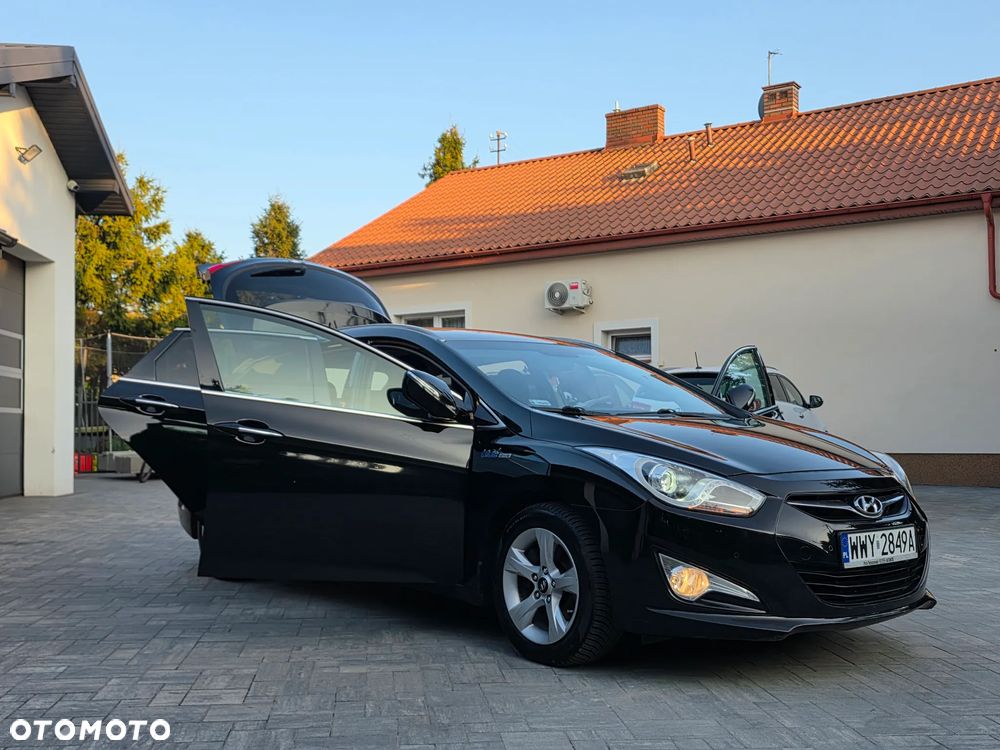 Hyundai i40 Kombi 1.7 CRDi Premium - 2