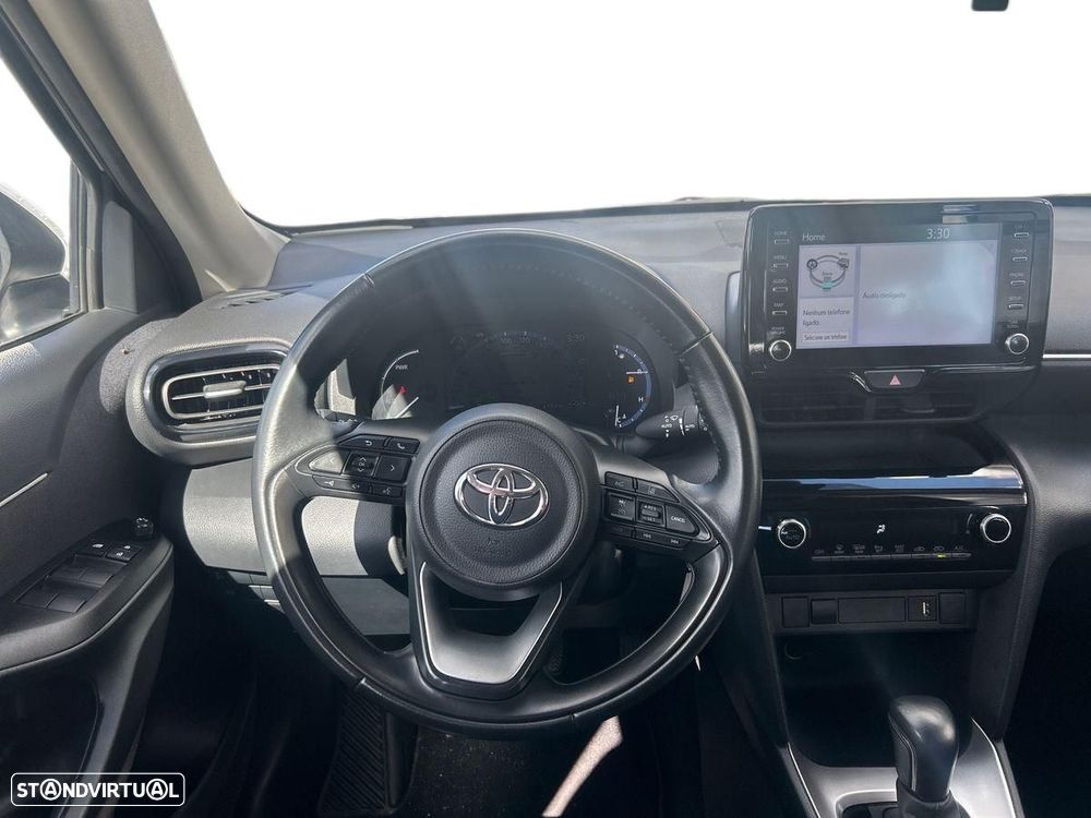 Toyota Yaris Cross 1.5 HDF Comfort Plus - 11