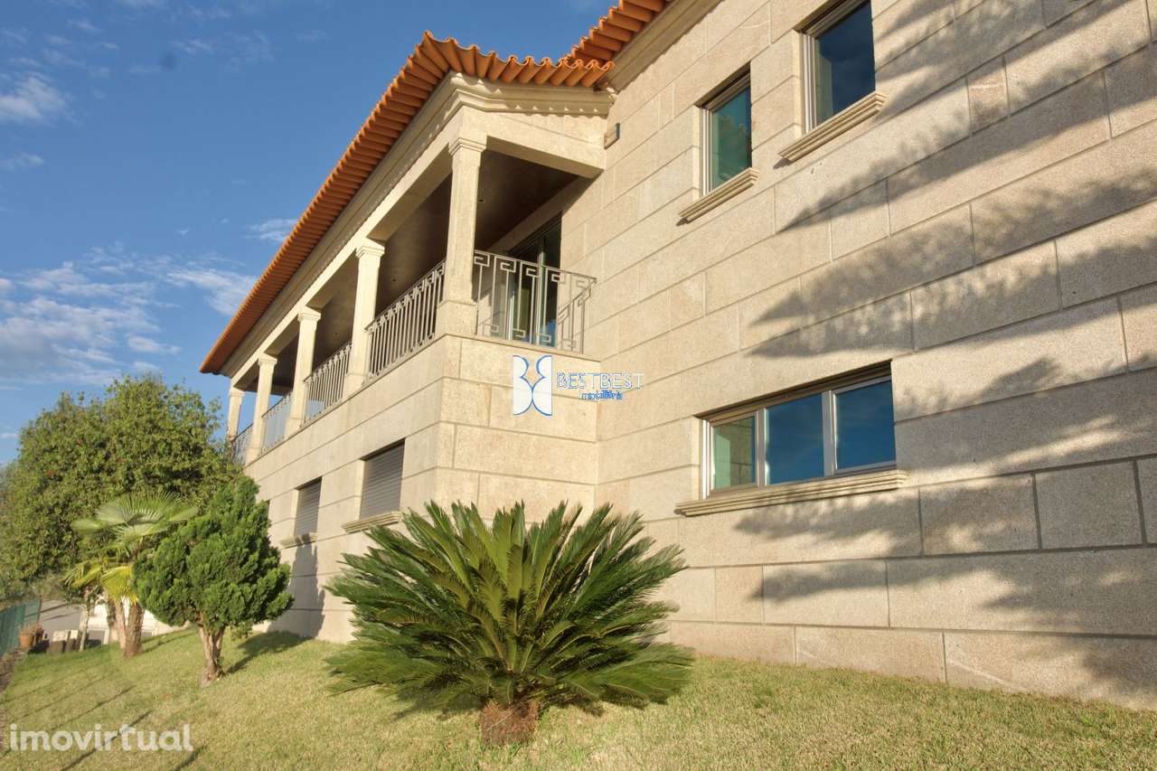 MORADIA INDIVIDUAL 4 FRENTES T3+2, C/PISCINA,PUMAR E CHURRASQUEIRA, 4M - Grande imagem: 4/24