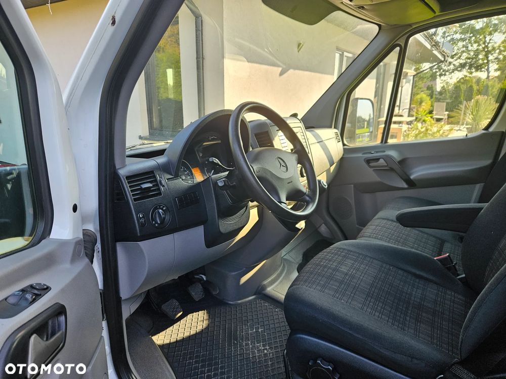 Mercedes-Benz Sprinter 316 - 11
