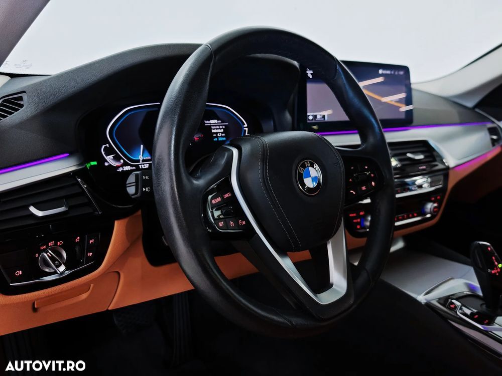BMW Seria 5 530e AT PHEV - 9