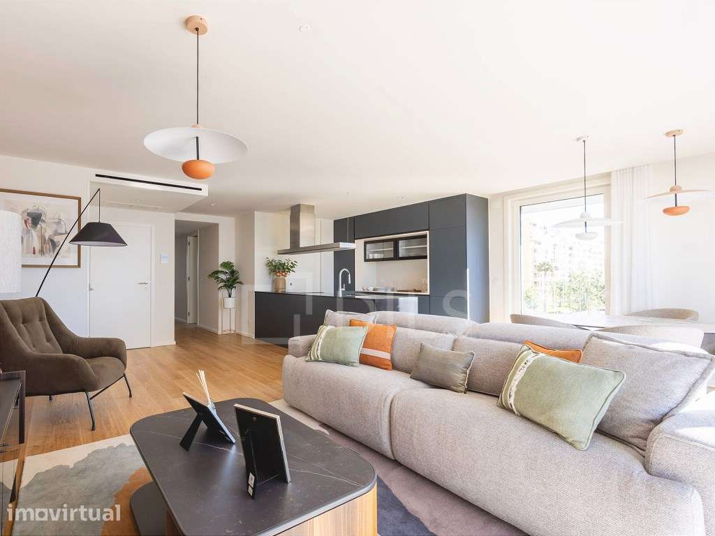 Apartamento T3 num novo empreendimento em Faro - Grande imagem: 2/44