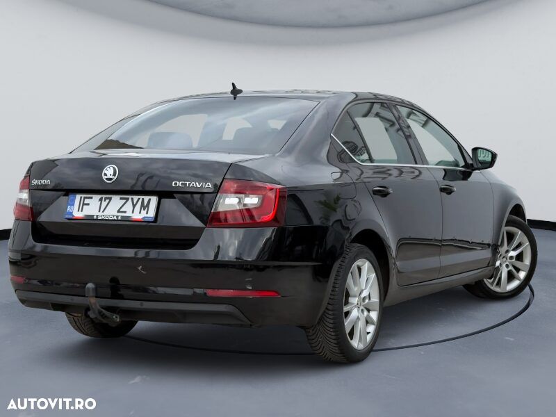 Skoda Octavia 2.0 TDI DSG Style - 5