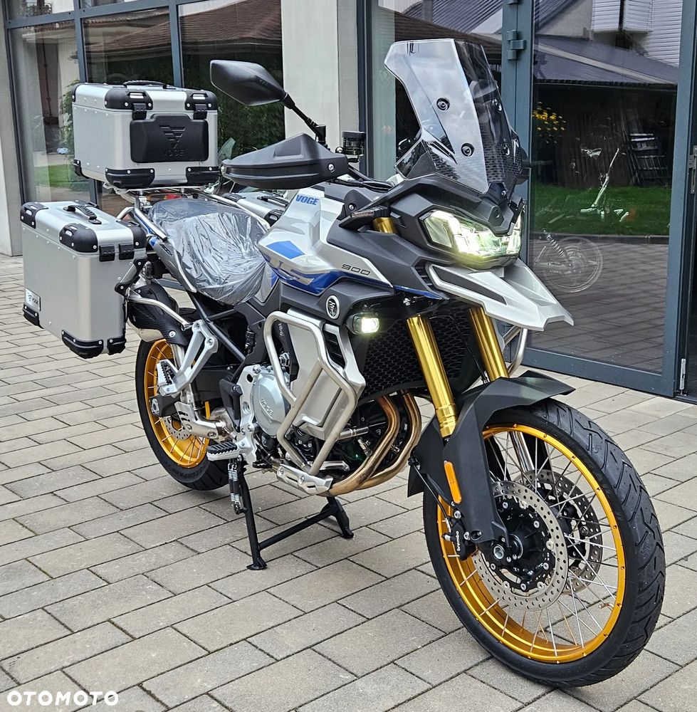 VOGE 900DSX - 22
