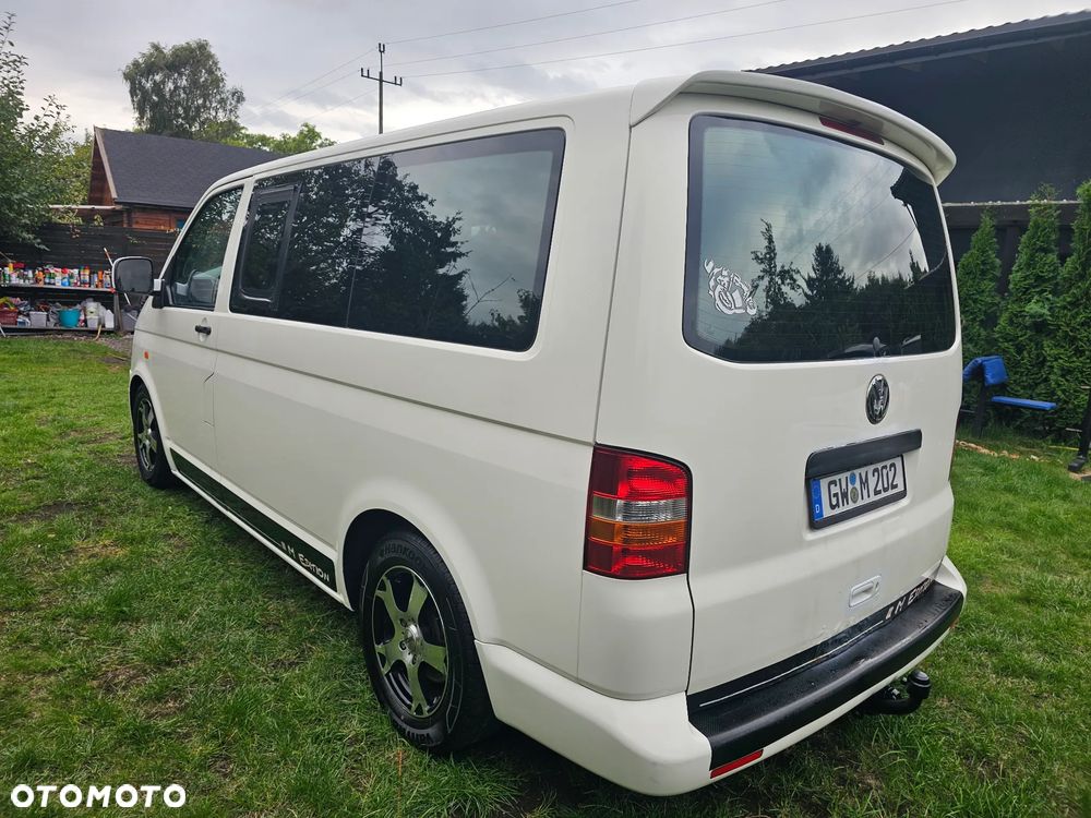 Volkswagen Transporter Shuttle Lang - 2
