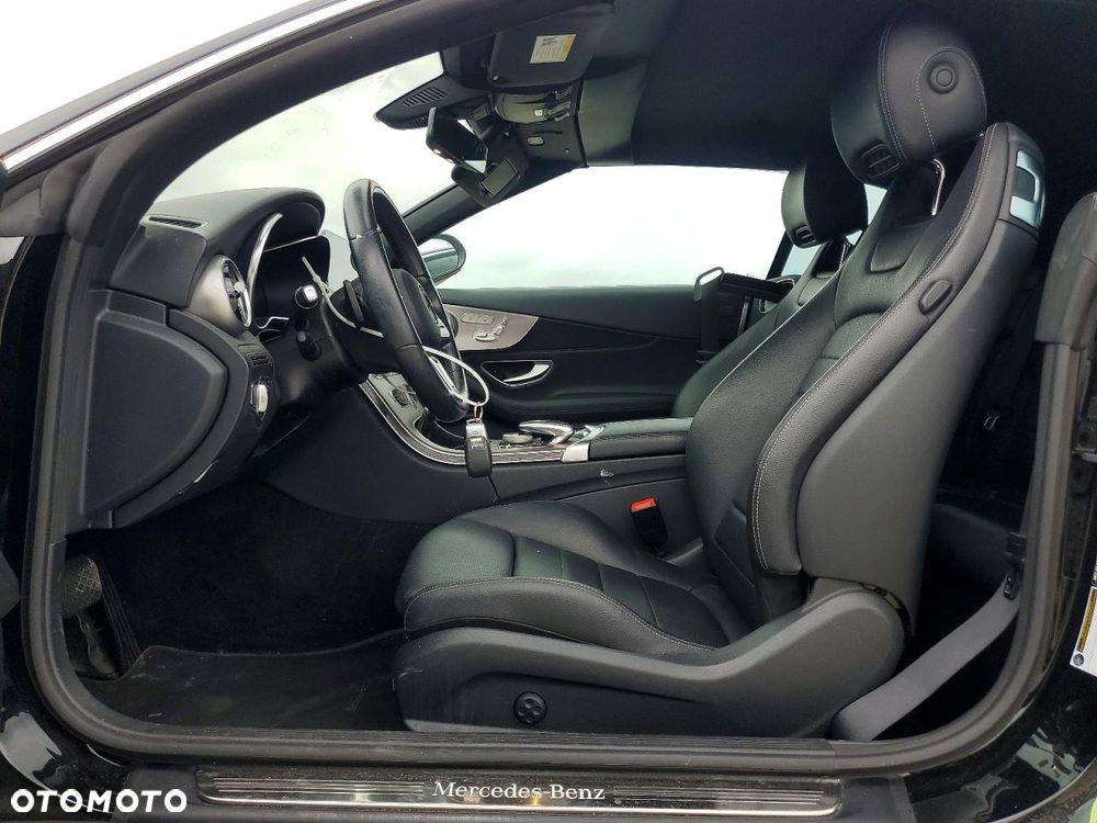 Mercedes-Benz Klasa C ver-300-9g--tronic-avantgarde - 8