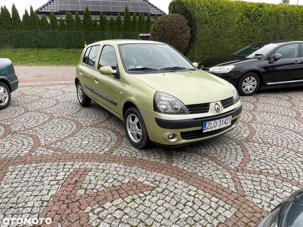 Renault Clio 1.2 16V 75 Expression - 2