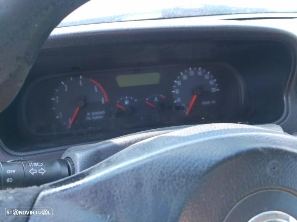 Para peças NISSAN Terrano II (R20) - 9