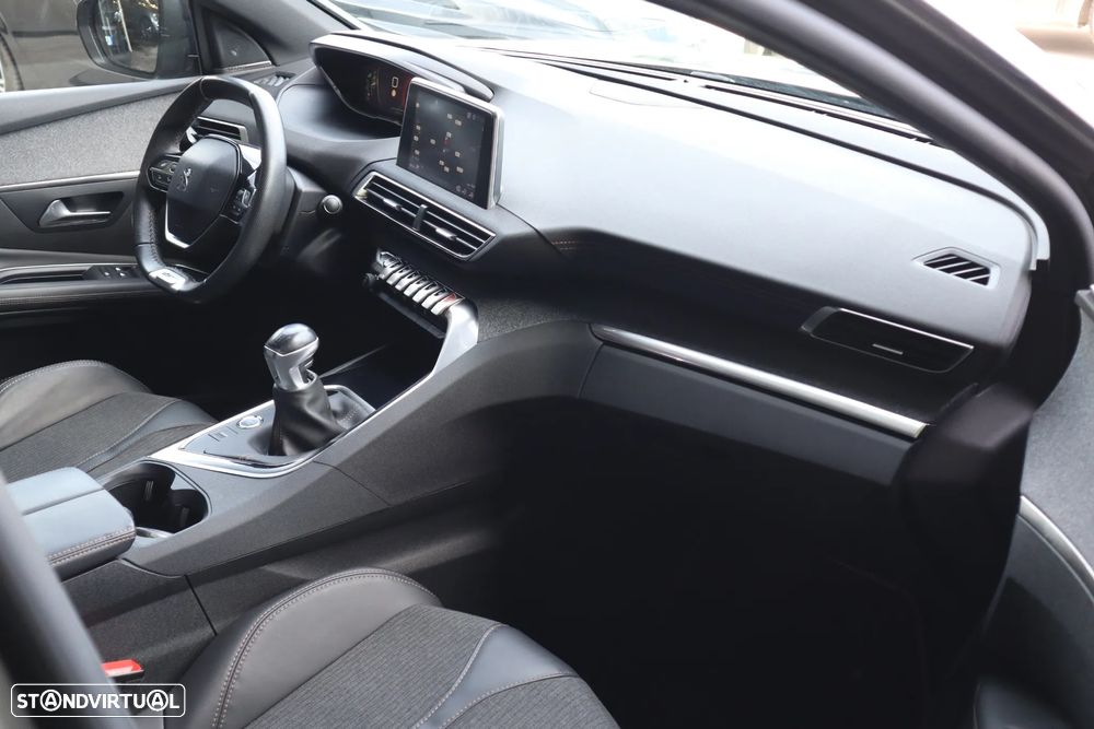 Peugeot 3008 PureTech 130 Stop & Start Allure - 12