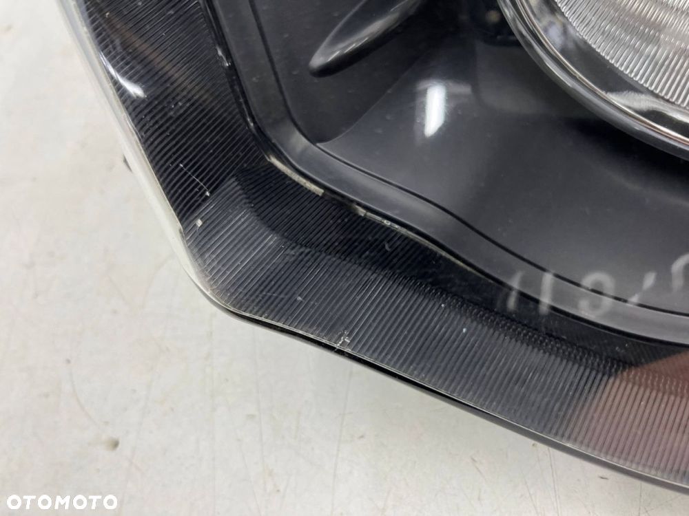 Lampa reflektor Mitsubishi L200 KA KB 05-10r. LEWA przednia H4 oryginalna lewy przód EU 8301b461 - 5