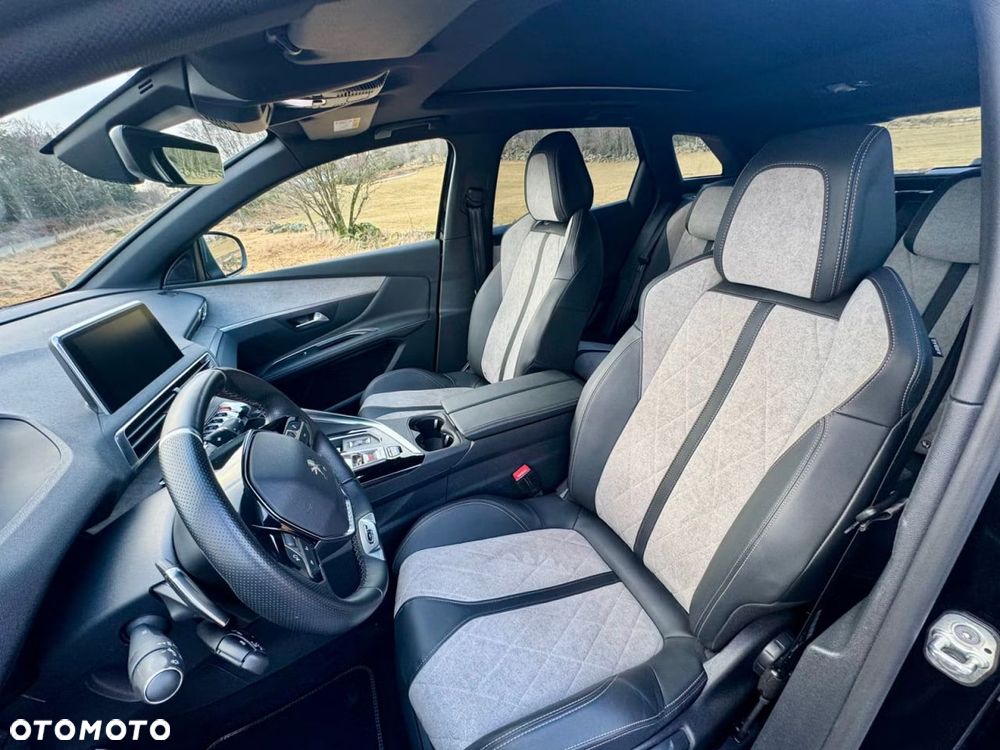 Peugeot 3008 1.6 PureTech HYbrid4 GT Line S&S EAT8 - 20