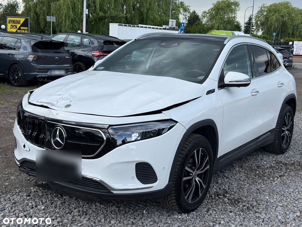 Mercedes-Benz EQA 250 66.5kWh Electric Art - 14