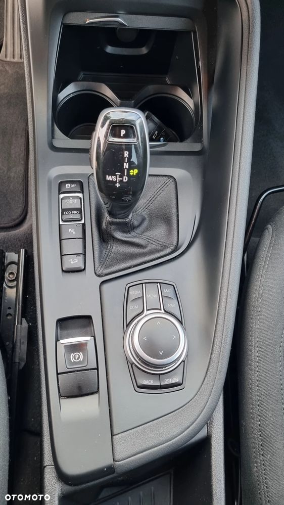 BMW X1 xDrive18d - 17