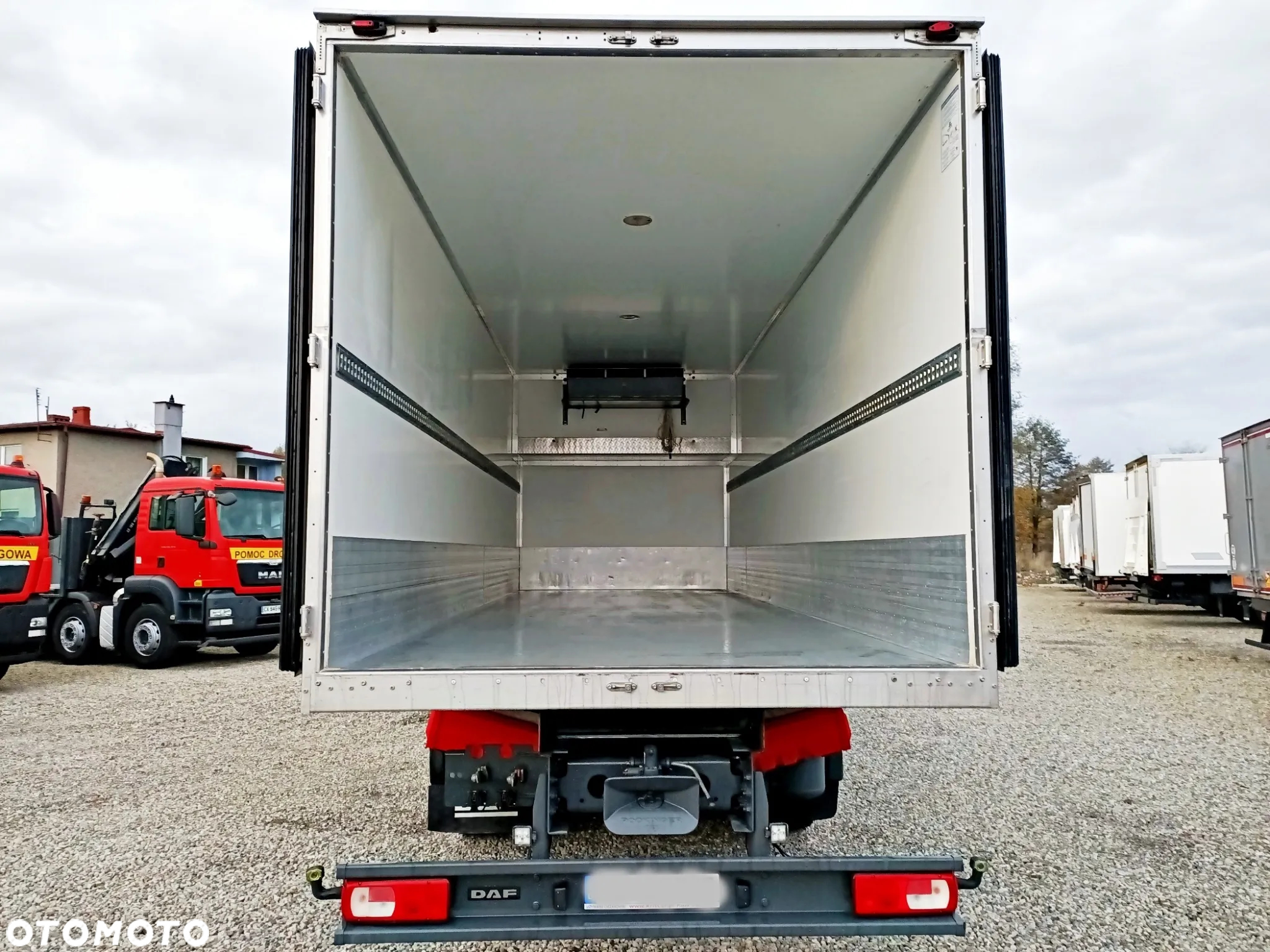 DAF XF450 6X2 Chłodnia Izoterma Carrier Supra 950 - 10
