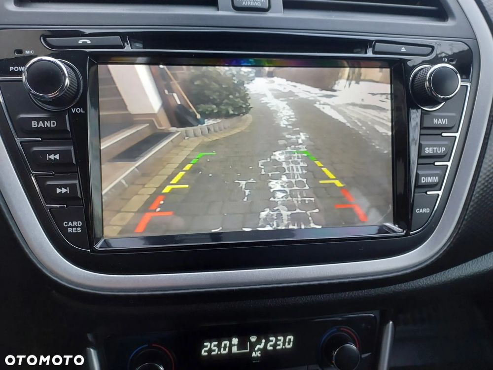 Suzuki SX4 1.6 Comfort Plus 4WD - 14