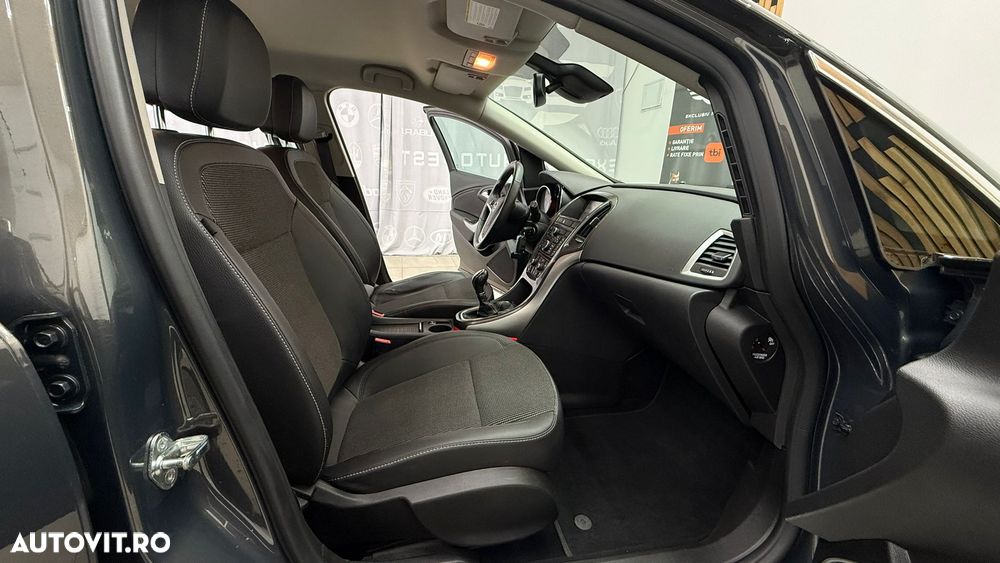 Opel Astra 1.4 Turbo ECOTEC Cosmo - 16