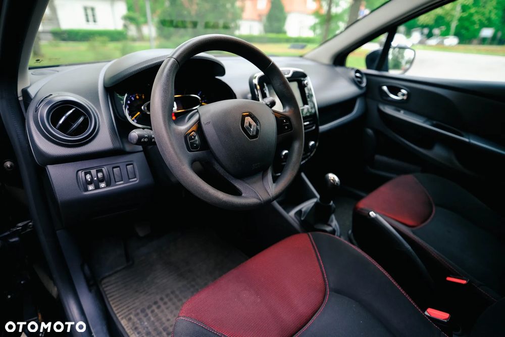 Renault Clio 1.2 16V Expression - 28