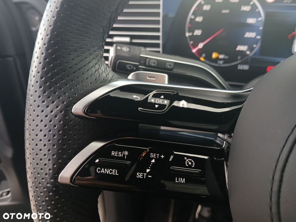 Mercedes-Benz GLE 300 d mHEV 4-Matic AMG Line - 22