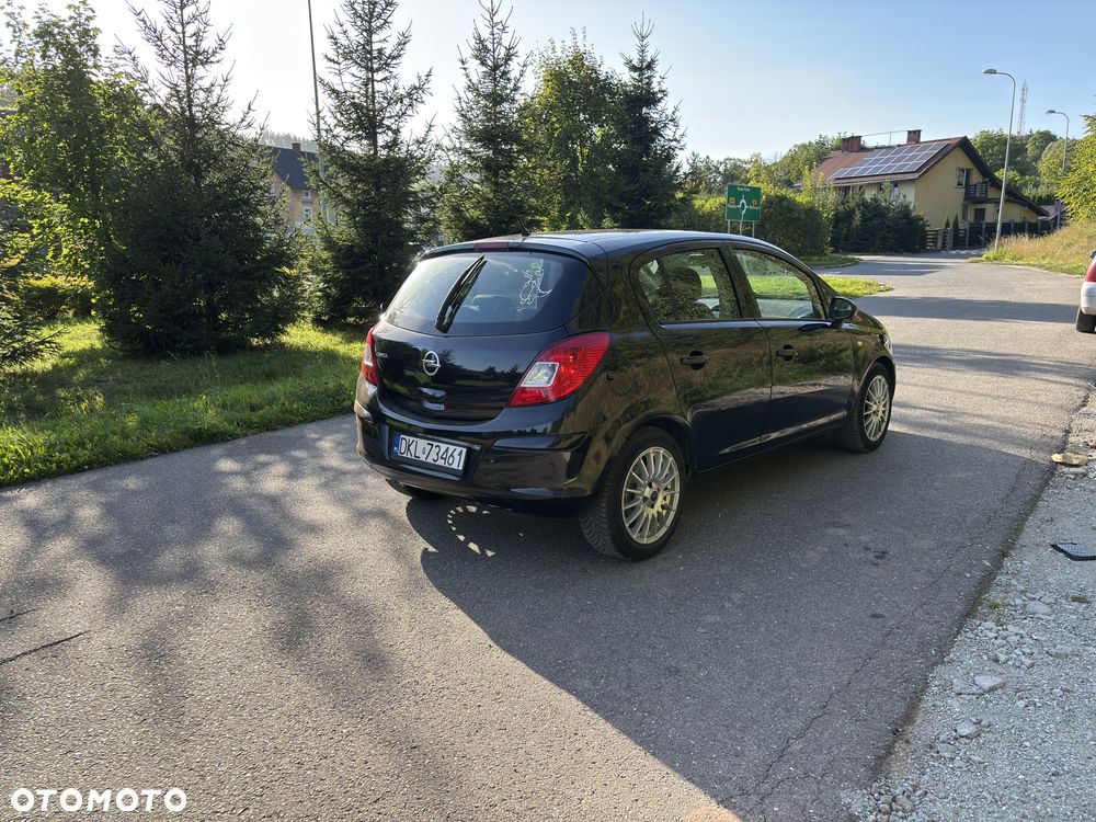 Opel Corsa 2011 photo 5