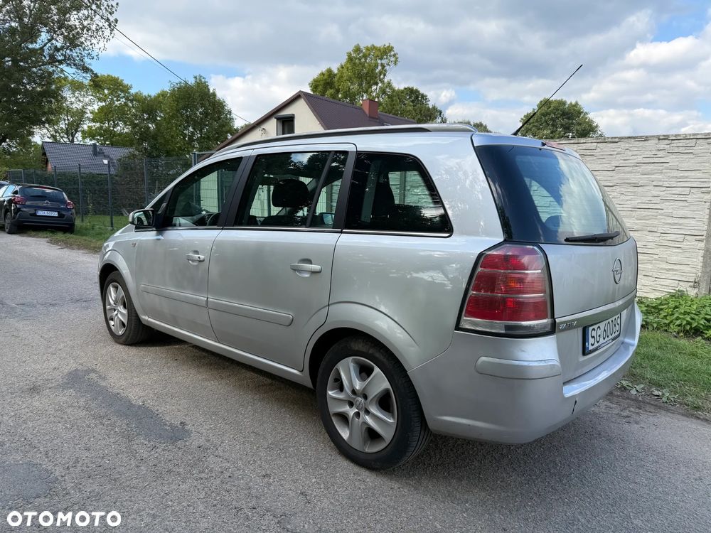 Opel Zafira 1.8 Elegance - 3