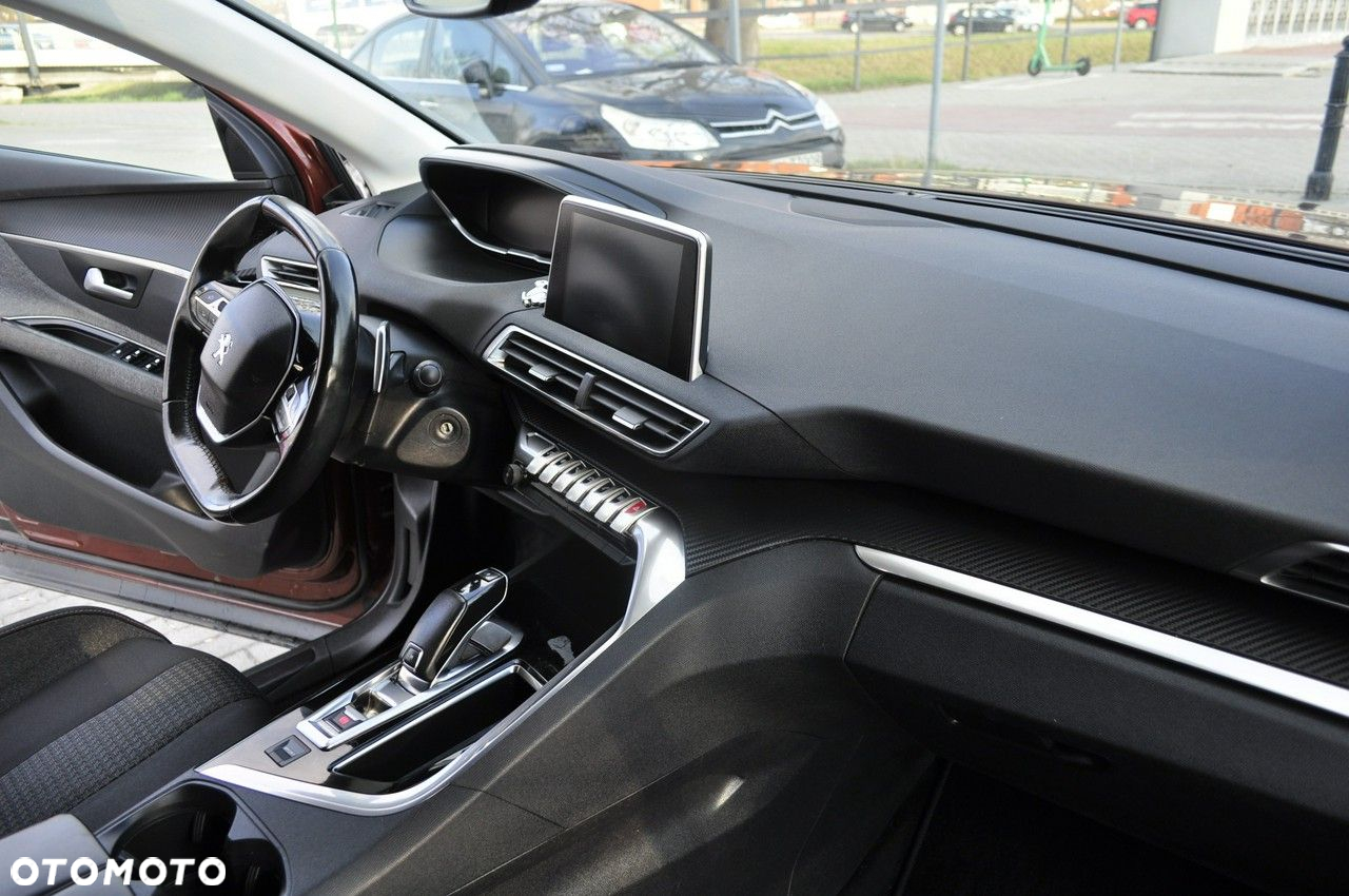 Peugeot 3008 BlueHDi 120 Stop & Start EAT6 Allure - 17