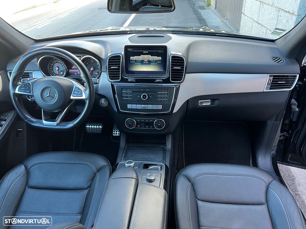 Mercedes-Benz GLE 250 d 9G-TRONIC AMG Line — fotografia 23