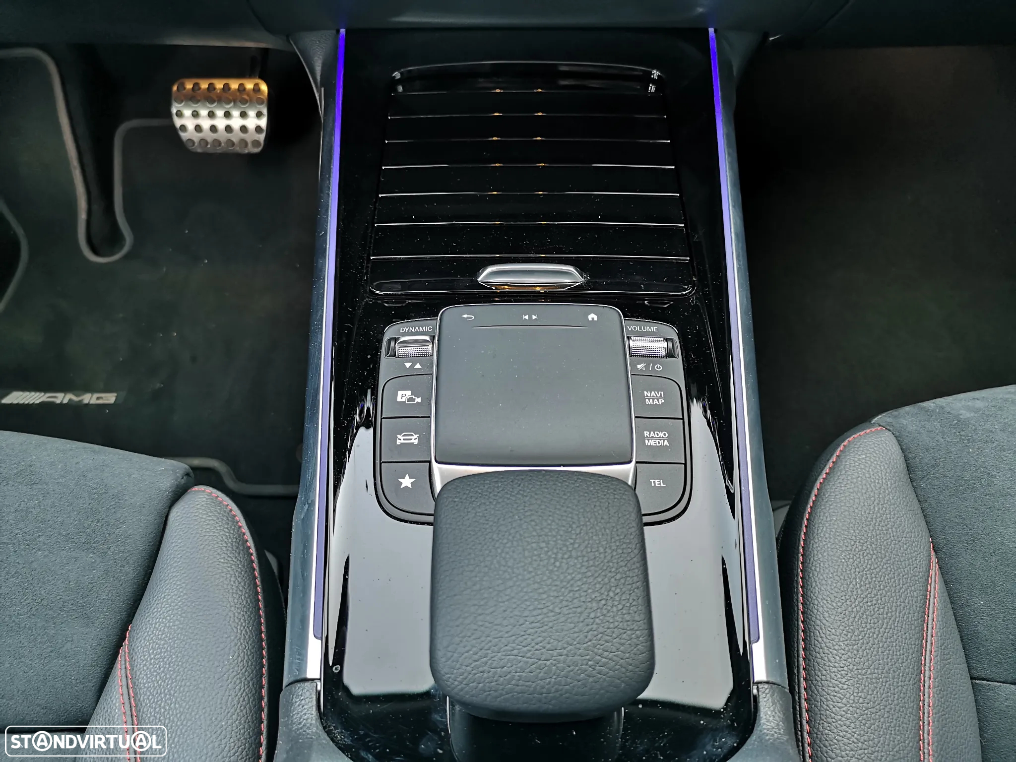 Mercedes-Benz EQB 250 AMG Line - 12