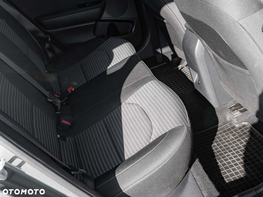 Kia Ceed 1.5 T-GDI M DCT - 28